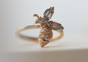 Honey Bee Ring -1.11 ct Diamond- - エシカルジュエリーブランド  R ETHICAL Official Site