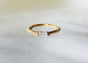 Ivy / Engagement Ring - エシカルジュエリーブランド  R ETHICAL Official Site