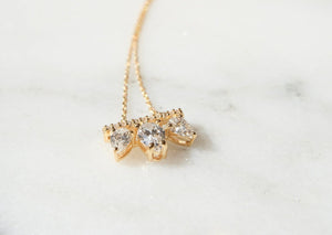 La lune / Moon / Pear Shape Diamond Necklace - エシカルジュエリーブランド  R ETHICAL Official Site